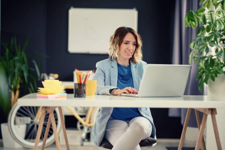 How To Become A Social Media Virtual Assistant