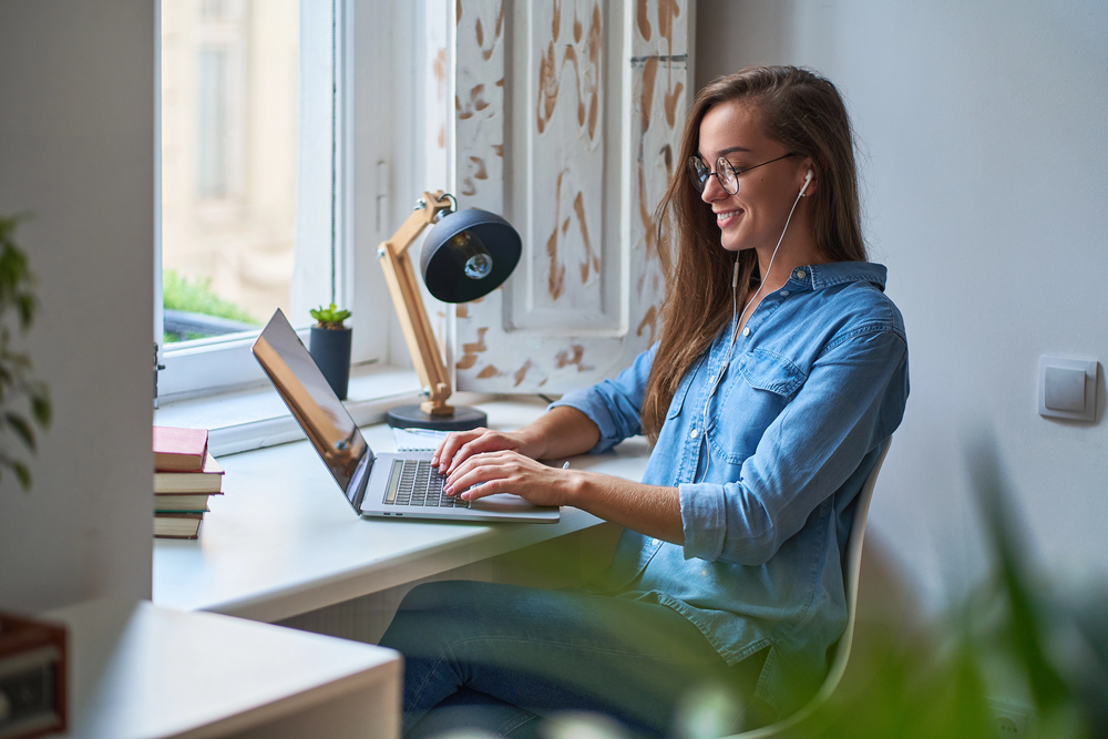 How to Schedule Posts Across Multiple Platforms Effectively